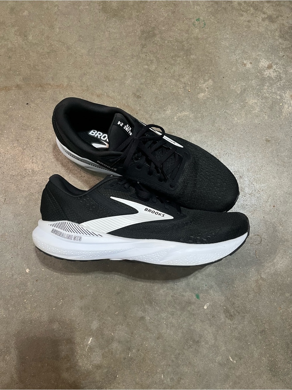 Brooks Adrenaline GTS 24 Sz 10.5
